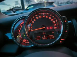 MINI One usata, con Boardcomputer