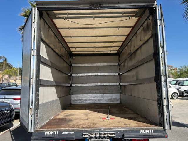 IVECO Daily usata, con Climatizzatore