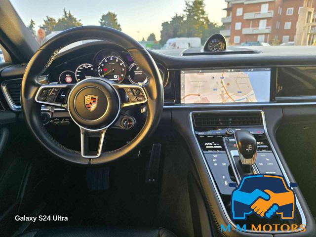 PORSCHE Panamera usata, con Autoradio