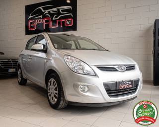 HYUNDAI i20 usata, con Airbag laterali