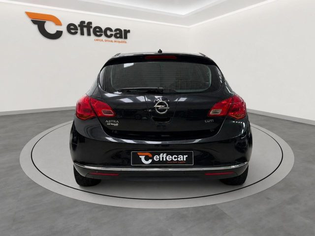 OPEL Astra usata, con Controllo trazione