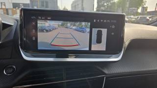 PEUGEOT 2008 usata, con Sensori di parcheggio posteriori