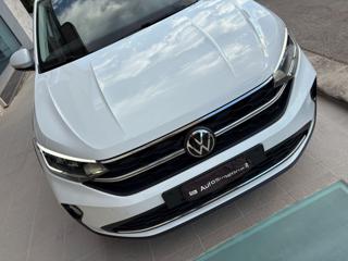 VOLKSWAGEN Taigo usata, con Fari LED