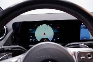 MERCEDES-BENZ GLA 200 usata, con Luci diurne LED