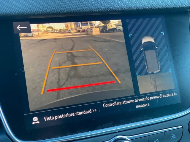 OPEL Crossland X usata, con USB