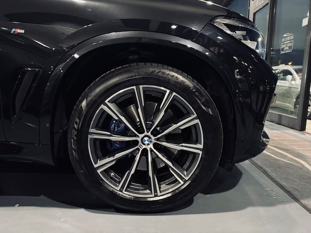 BMW X5 usata, con USB