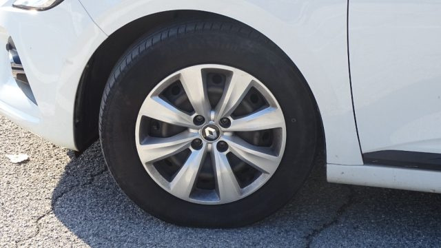 RENAULT Clio usata, con Controllo vocale