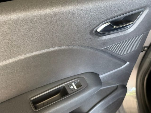 RENAULT Captur usata, con Servosterzo