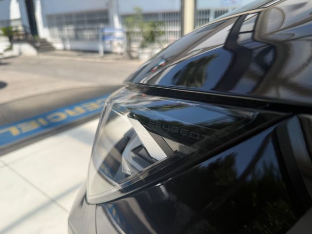 PEUGEOT 208 usata, con Cerchi in lega
