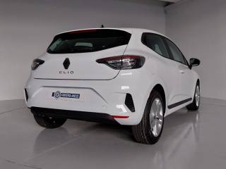 RENAULT Clio usata, con Bluetooth