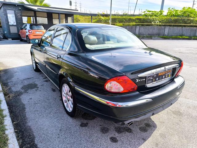 JAGUAR X-Type usata, con Alzacristalli elettrici