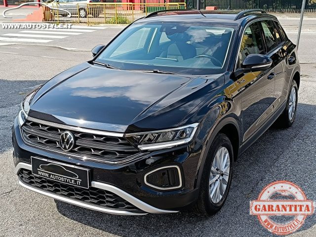 VOLKSWAGEN T-Roc usata, con Specchietti laterali elettrici