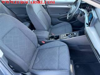 VOLKSWAGEN Golf usata, con Sensori di parcheggio anteriori