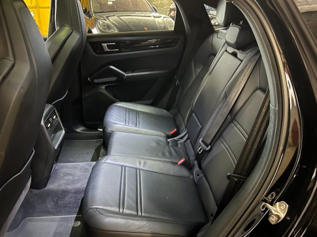 PORSCHE Cayenne usata, con Climatizzatore