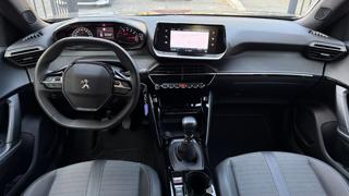 PEUGEOT 2008 usata, con Alzacristalli elettrici