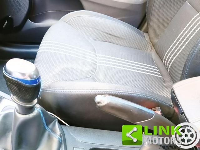 RENAULT Clio usata, con Fari full-led