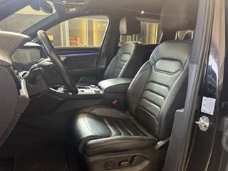 VOLKSWAGEN Touareg usata, con Controllo trazione