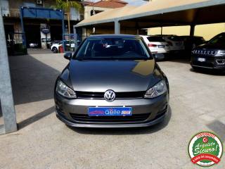 VOLKSWAGEN Golf usata, con Airbag