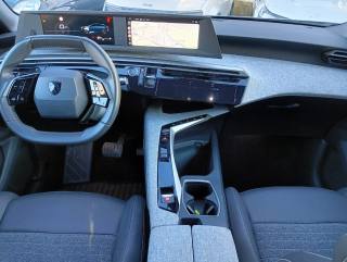 PEUGEOT 3008 usata, con Controllo automatico clima