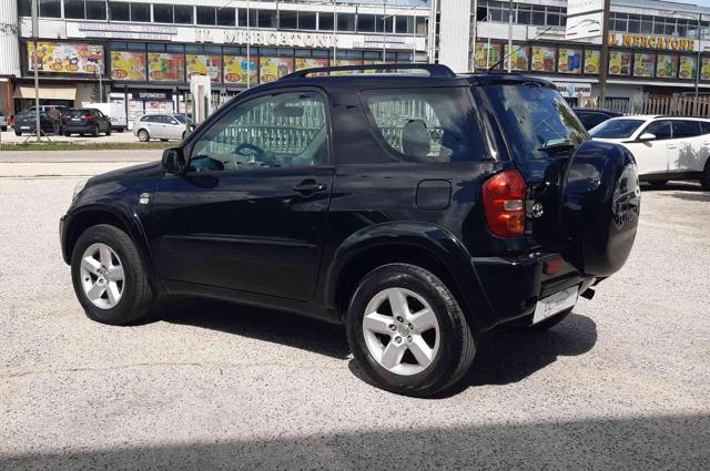 TOYOTA RAV 4 MY23 usata, con Immobilizzatore elettronico