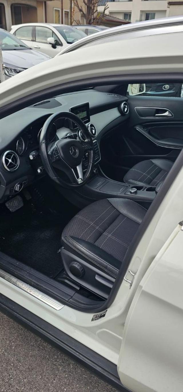 MERCEDES-BENZ GLA 200 usata, con Controllo trazione