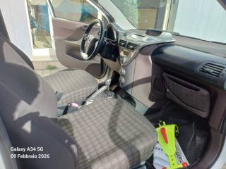 TOYOTA iQ usata, con Chiusura centralizzata