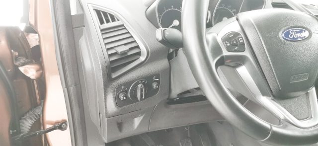 FORD EcoSport usata 54