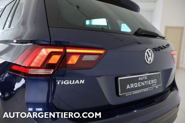 VOLKSWAGEN Tiguan usata, con Adaptive Cruise Control