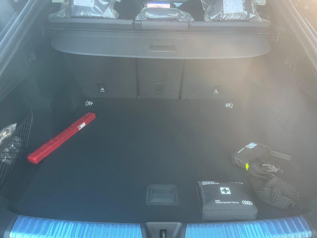 AUDI Q5 usata, con Specchietti laterali elettrici