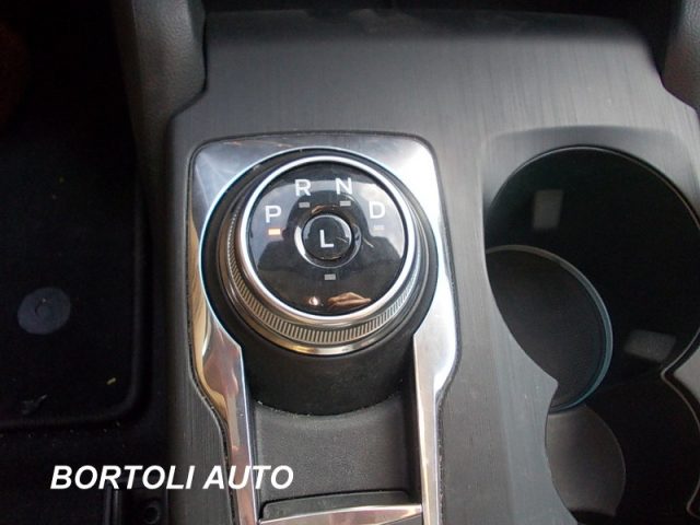 FORD Kuga usata, con Autoradio