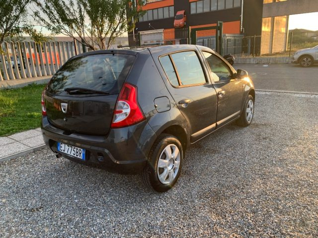 DACIA Sandero usata, con Alzacristalli elettrici