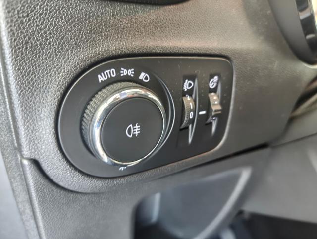 OPEL Crossland X usata, con Controllo trazione