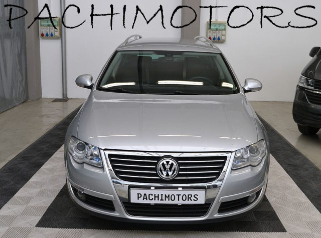 VOLKSWAGEN Passat usata, con Interni in pelle
