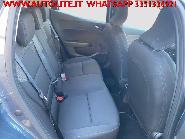 RENAULT Clio usata, con Sedile posteriore sdoppiato