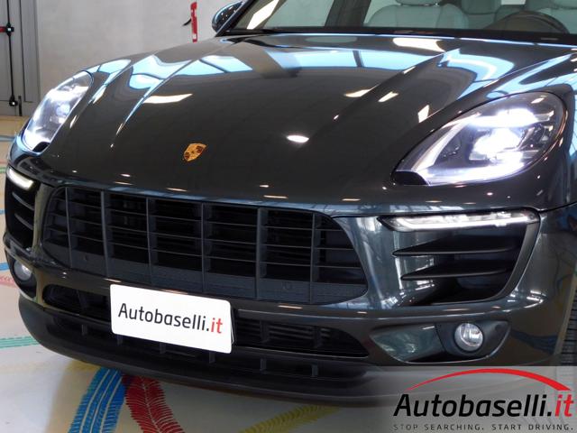 PORSCHE Macan usata, con Leve al volante