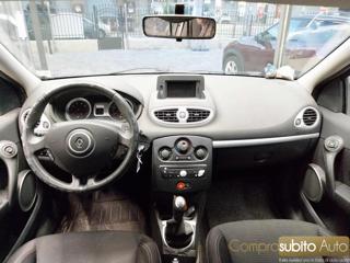 RENAULT Clio usata 14