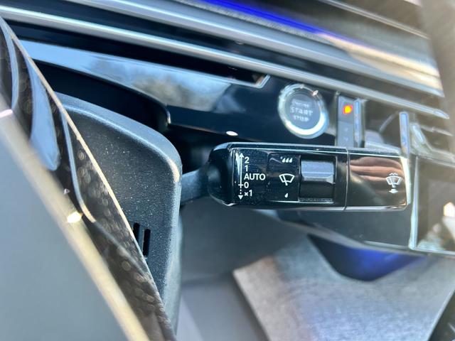 PEUGEOT 3008 usata, con Park Distance Control