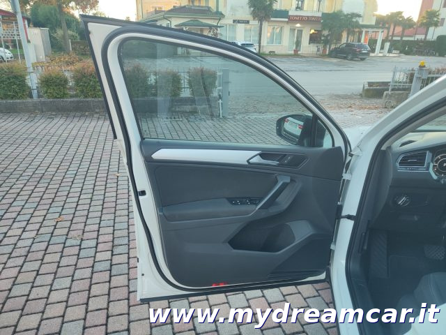 VOLKSWAGEN Tiguan usata, con Frenata d