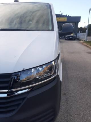 VOLKSWAGEN Transporter usata, con Autoradio