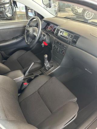TOYOTA Corolla usata 15