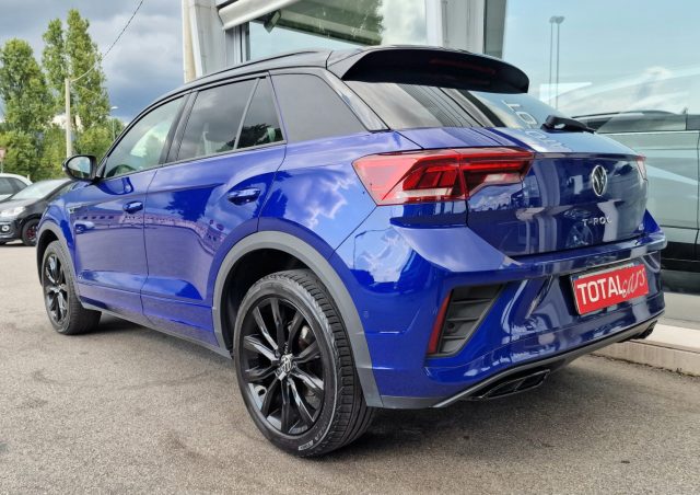 VOLKSWAGEN T-Roc usata, con Autoradio