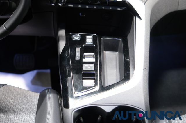 PEUGEOT 3008 usata, con Riconoscimento dei segnali stradali