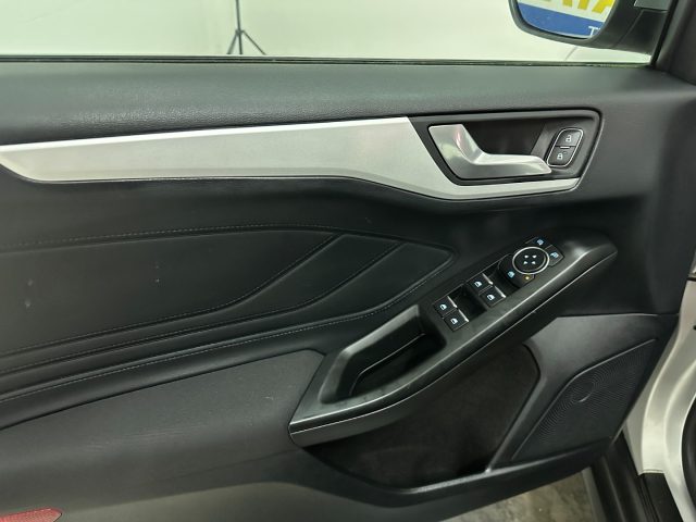 FORD Focus usata, con Fendinebbia