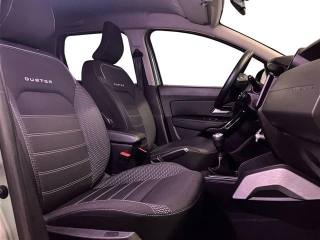 DACIA Duster usata 10