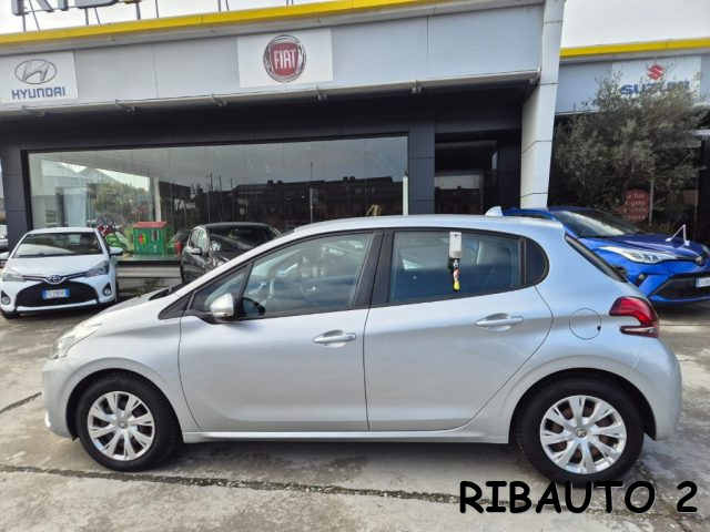 PEUGEOT 208 usata, con Sistema di navigazione