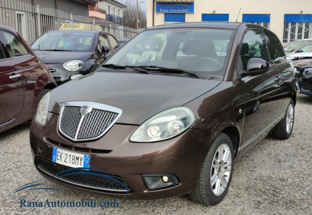 LANCIA Ypsilon usata, con ABS