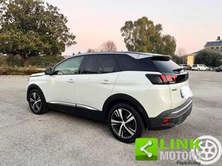 PEUGEOT 3008 usata, con Airbag