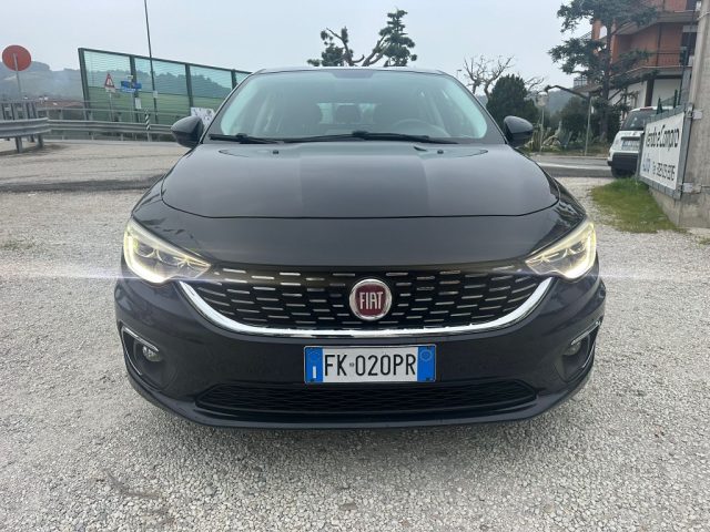 FIAT Tipo usata, con Airbag
