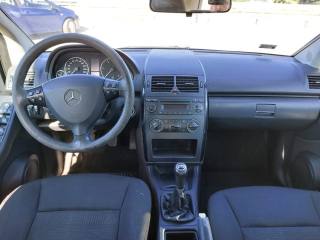 MERCEDES-BENZ A 180 usata 8