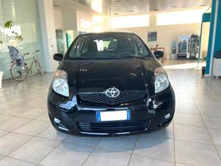 TOYOTA Yaris usata, con Airbag laterali